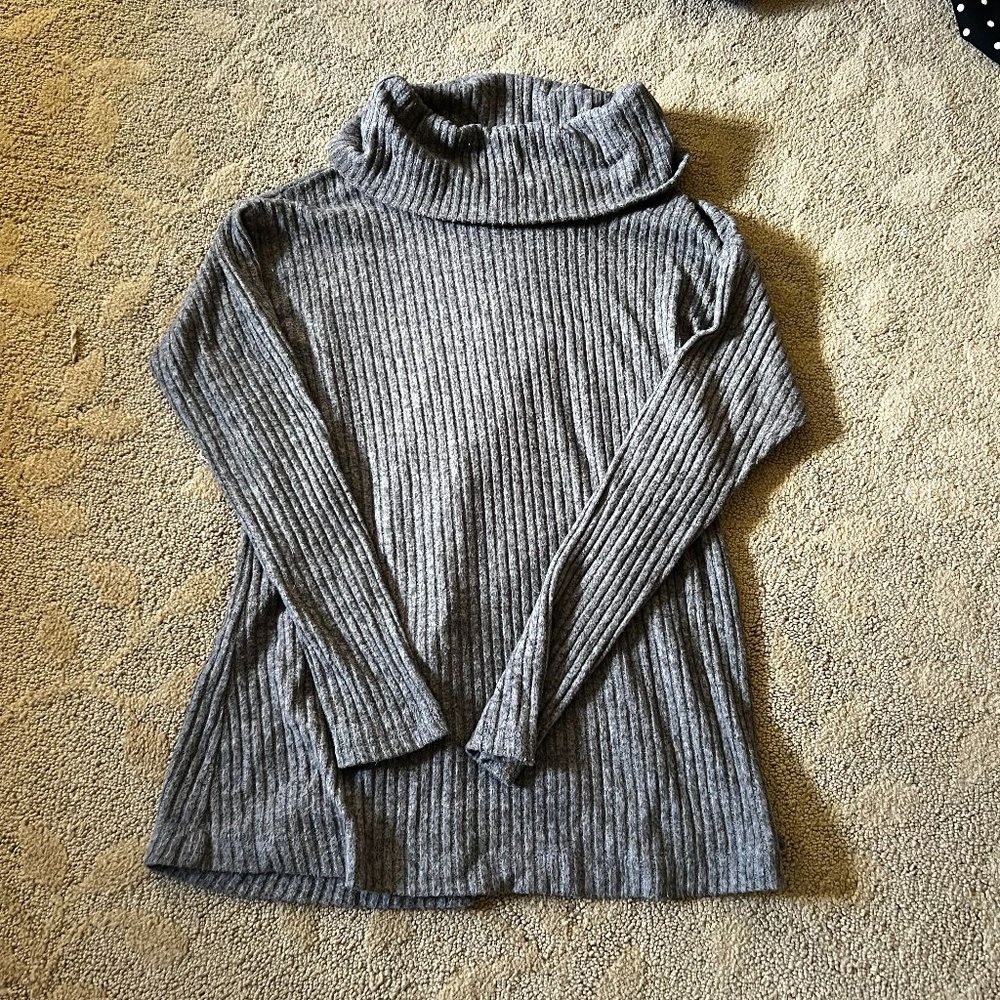 Gray Knit Turtleneck Sweater